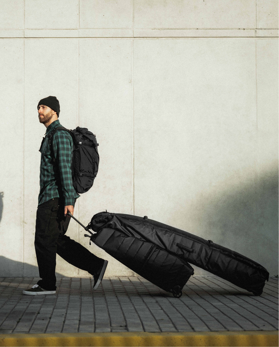 Husa de schi Db Snow Roller Pro 127L Black Out - 2025/26