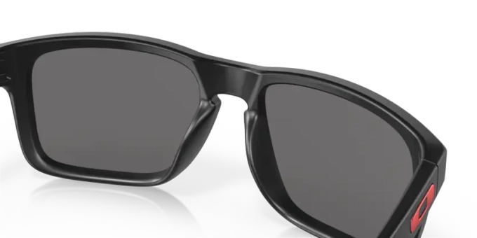 Oakley Holbrook Matte Black/Positive Red Iridium - 2023