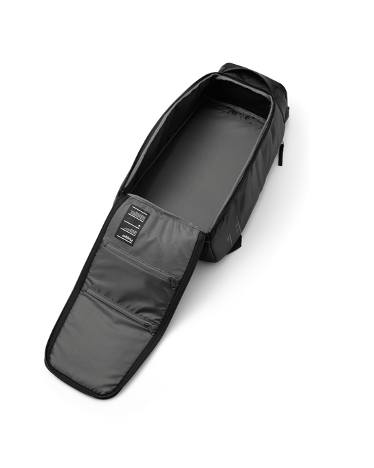 Rucsac de Hidratare DB Hugger Backpack 30L Black Out - 2025/26
