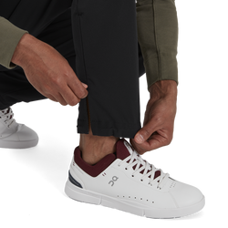 Pantaloni de trening On Running Active Pants Black - 2024/25