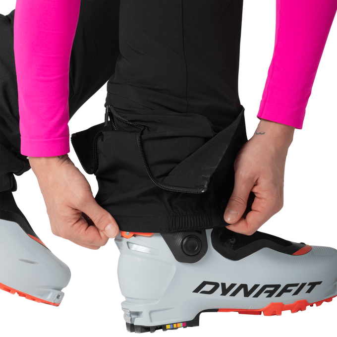 Pantaloni de schi de tură Dynafit Blacklight Dynastretch Pants W Black Out  - 2025/26