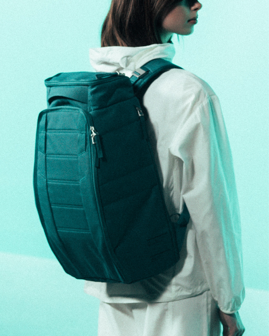 Rucsac de Hidratare DB Hugger Backpack 25L Midnight Teal