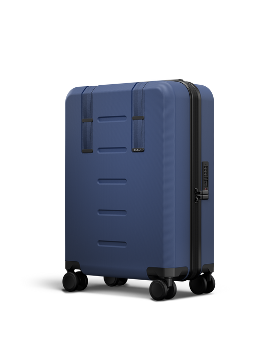 Geantă de călătorie Db Ramverk Carry-on Blue Hour - 2025/26