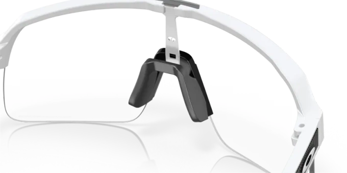 Oakley Sutro Lite Matte White / Clear Photochromic - 2023