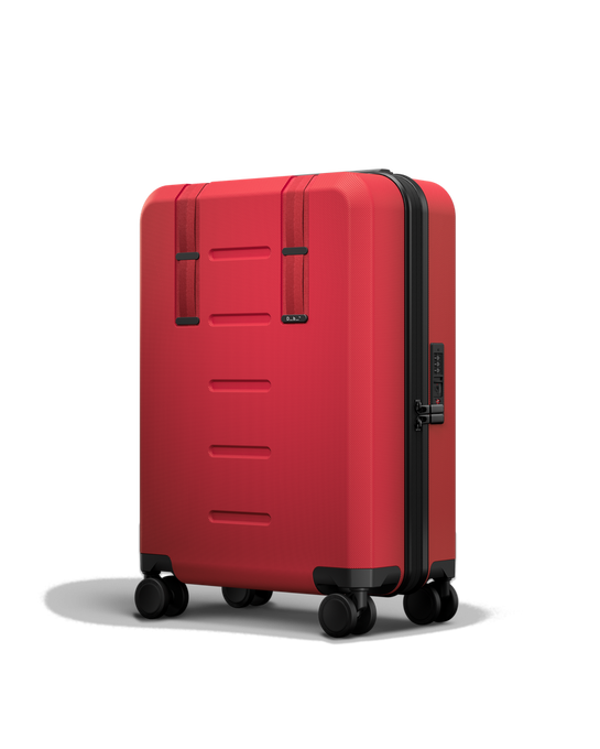 Geantă de călătorie Db Ramverk Carry-on Sprite Lightning Red - 2024/25